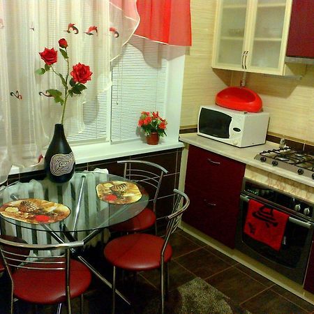 Apartments On Proletarskaya Sumy Room photo