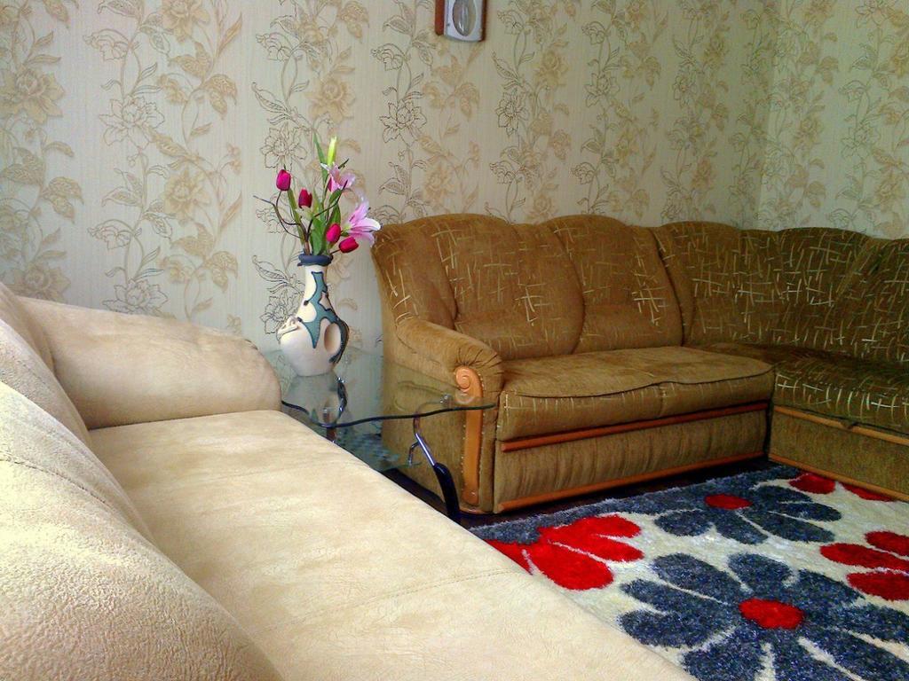 Apartments On Proletarskaya Sumy Room photo
